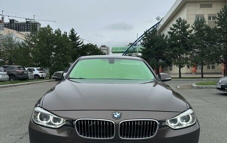 BMW 3 серия, 2012 год, 1 600 000 рублей, 3 фотография