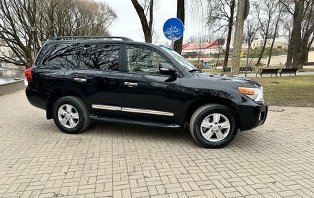 Toyota Land Cruiser 200, 2013 год, 5 400 000 рублей, 3 фотография