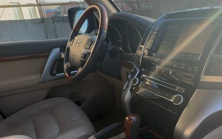 Toyota Land Cruiser 200, 2013 год, 5 400 000 рублей, 14 фотография