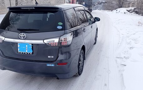 Toyota Wish II, 2012 год, 1 680 000 рублей, 4 фотография