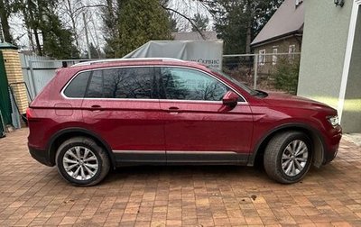 Volkswagen Tiguan II, 2017 год, 2 600 000 рублей, 1 фотография