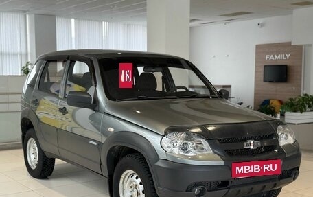 Chevrolet Niva I рестайлинг, 2013 год, 575 000 рублей, 3 фотография