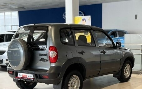 Chevrolet Niva I рестайлинг, 2013 год, 575 000 рублей, 4 фотография