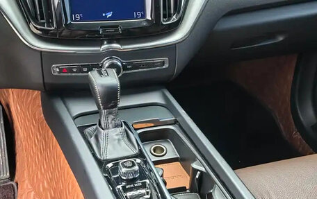 Volvo XC60 II, 2022 год, 2 900 000 рублей, 11 фотография