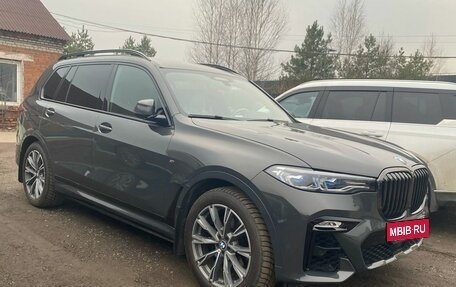 BMW X7, 2021 год, 10 499 900 рублей, 2 фотография