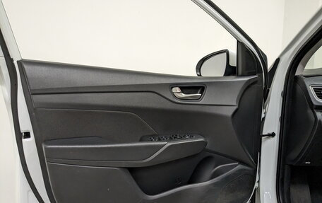 Hyundai Solaris II рестайлинг, 2019 год, 1 550 000 рублей, 19 фотография