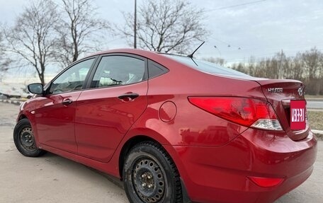 Hyundai Solaris II рестайлинг, 2013 год, 770 000 рублей, 3 фотография