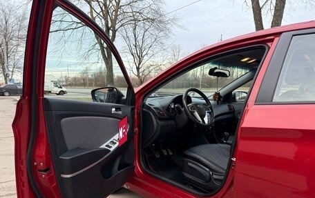 Hyundai Solaris II рестайлинг, 2013 год, 770 000 рублей, 8 фотография