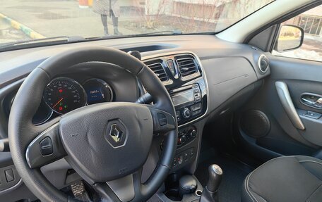 Renault Logan II, 2014 год, 659 000 рублей, 12 фотография