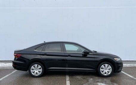 Volkswagen Jetta VI, 2018 год, 1 775 000 рублей, 4 фотография