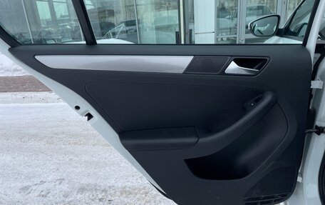 Volkswagen Jetta VI, 2016 год, 1 270 000 рублей, 14 фотография
