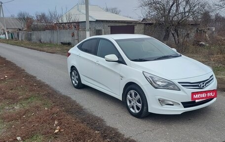 Hyundai Solaris II рестайлинг, 2016 год, 1 040 000 рублей, 2 фотография