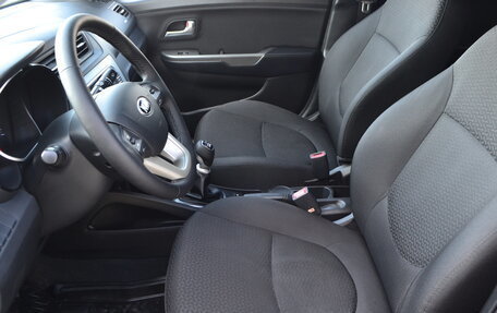 KIA Rio III рестайлинг, 2014 год, 920 000 рублей, 9 фотография