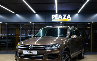 Volkswagen Touareg III, 2011 год, 2 149 000 рублей, 1 фотография