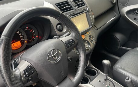 Toyota RAV4, 2010 год, 1 690 000 рублей, 20 фотография