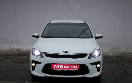 KIA Rio III рестайлинг, 2017 год, 1 305 000 рублей, 2 фотография