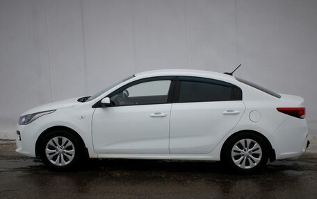 KIA Rio III рестайлинг, 2017 год, 1 305 000 рублей, 4 фотография