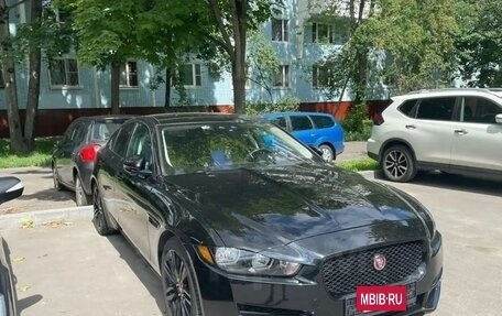 Jaguar XE I рестайлинг, 2018 год, 1 500 000 рублей, 4 фотография