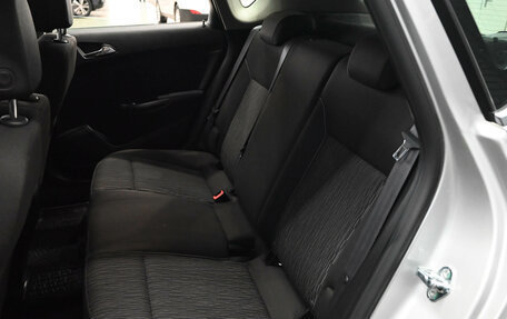 Opel Astra J, 2014 год, 930 000 рублей, 14 фотография