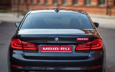 BMW 5 серия, 2018 год, 3 300 000 рублей, 8 фотография