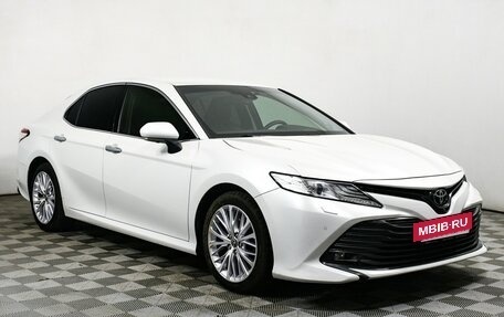 Toyota Camry, 2018 год, 3 498 000 рублей, 3 фотография