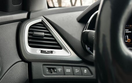 Hyundai Santa Fe III рестайлинг, 2016 год, 2 550 000 рублей, 14 фотография