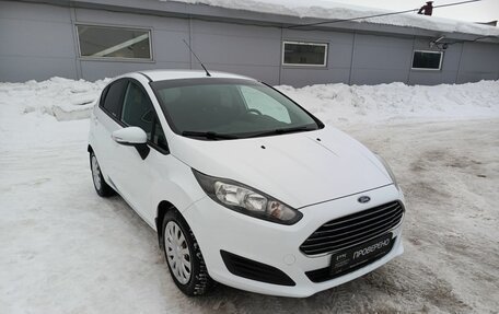 Ford Fiesta, 2016 год, 940 000 рублей, 3 фотография