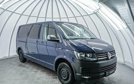 Volkswagen Transporter T6 рестайлинг, 2019 год, 3 350 000 рублей, 3 фотография