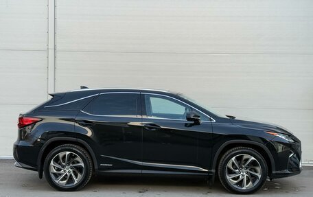 Lexus RX IV рестайлинг, 2017 год, 3 995 000 рублей, 5 фотография