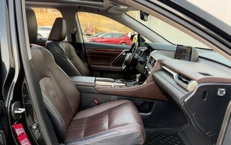 Lexus RX IV рестайлинг, 2017 год, 3 995 000 рублей, 8 фотография