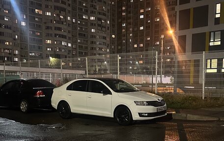 Skoda Rapid I, 2017 год, 1 140 000 рублей, 2 фотография