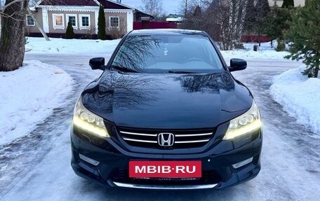 Honda Accord IX рестайлинг, 2013 год, 1 450 000 рублей, 6 фотография