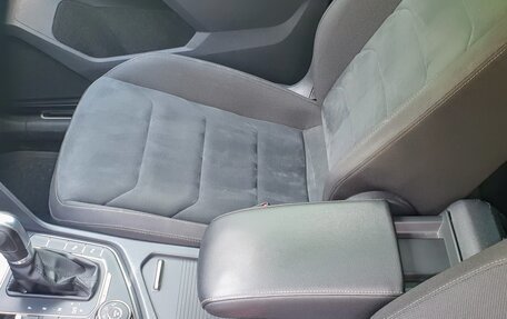 Volkswagen Tiguan II, 2017 год, 2 777 000 рублей, 7 фотография