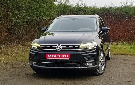 Volkswagen Tiguan II, 2017 год, 2 777 000 рублей, 6 фотография