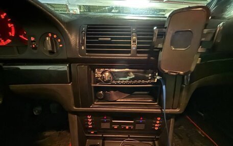 BMW 5 серия, 1999 год, 530 000 рублей, 11 фотография