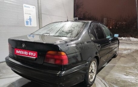 BMW 5 серия, 1999 год, 530 000 рублей, 4 фотография