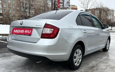 Skoda Rapid I, 2018 год, 1 090 000 рублей, 4 фотография