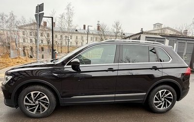 Volkswagen Tiguan II, 2019 год, 2 700 000 рублей, 1 фотография