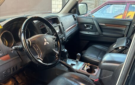 Mitsubishi Pajero IV, 2008 год, 2 100 000 рублей, 5 фотография