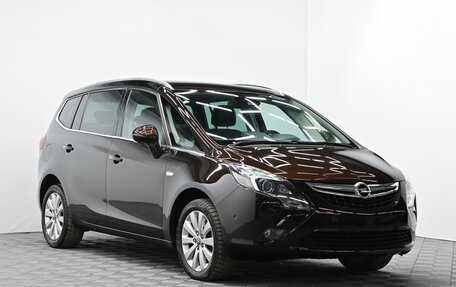 Opel Zafira C рестайлинг, 2014 год, 1 195 000 рублей, 2 фотография