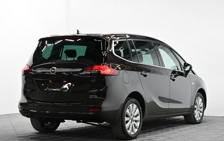 Opel Zafira C рестайлинг, 2014 год, 1 195 000 рублей, 4 фотография