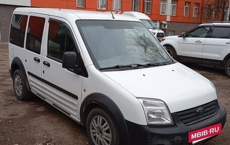 Ford Tourneo Connect I, 2010 год, 650 000 рублей, 3 фотография