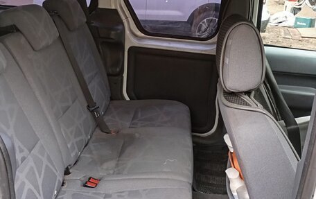 Ford Tourneo Connect I, 2010 год, 650 000 рублей, 5 фотография