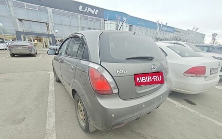 KIA Rio II, 2011 год, 599 000 рублей, 3 фотография