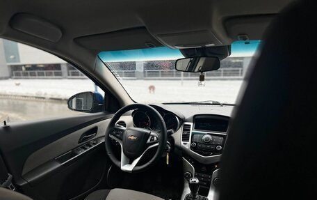 Chevrolet Cruze II, 2011 год, 690 000 рублей, 9 фотография