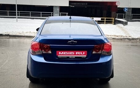 Chevrolet Cruze II, 2011 год, 690 000 рублей, 5 фотография