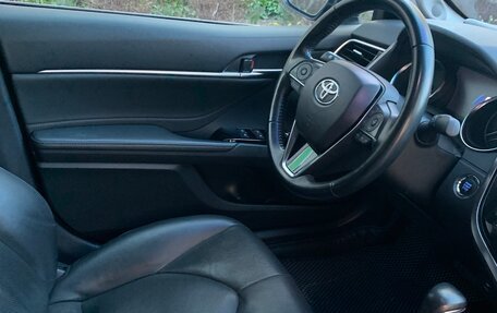 Toyota Camry, 2018 год, 3 350 000 рублей, 5 фотография