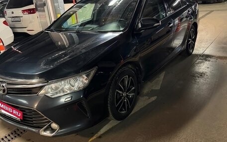 Toyota Camry, 2016 год, 2 300 000 рублей, 5 фотография