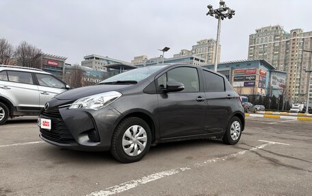 Toyota Vitz, 2019 год, 1 300 000 рублей, 10 фотография