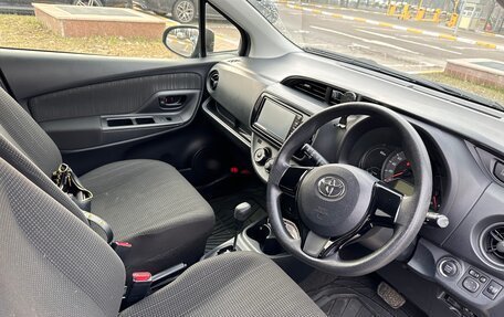 Toyota Vitz, 2019 год, 1 300 000 рублей, 7 фотография